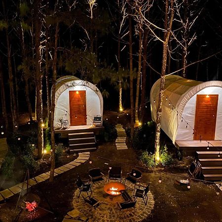 De Vivre Homestay Mang Den Kon Von Kla Bagian luar foto