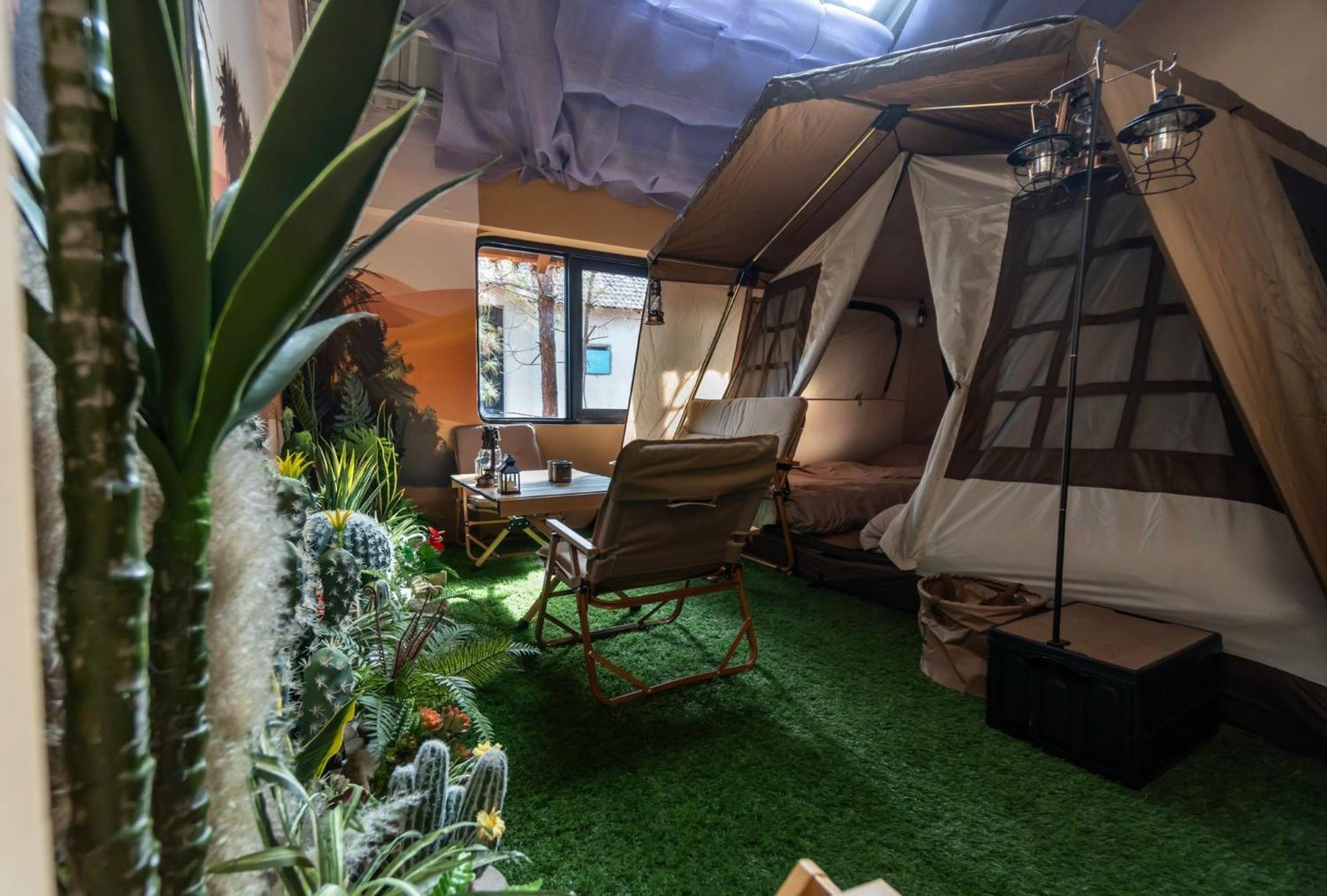 De Vivre Homestay Mang Den Kon Von Kla Bagian luar foto