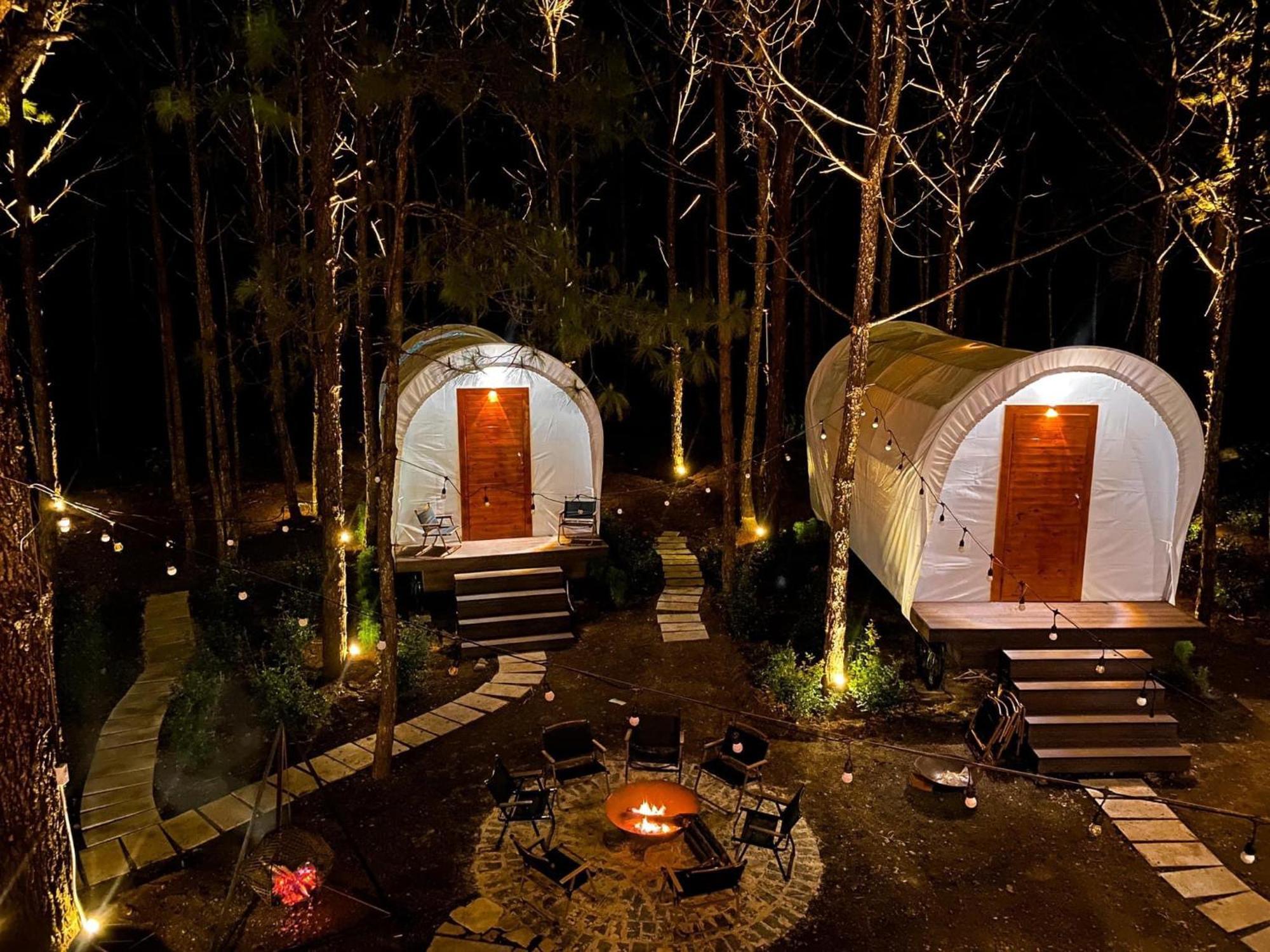De Vivre Homestay Mang Den Kon Von Kla Bagian luar foto